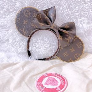 Custom Monogram Minnie Ears